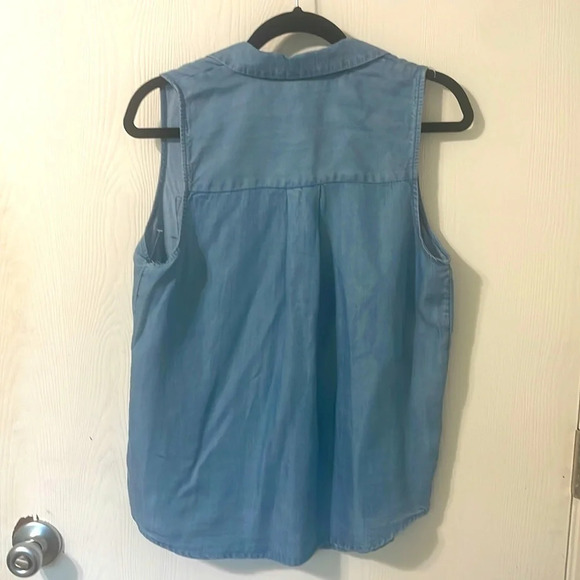 NWT Who What Where Denim Jean vest Light Weight Cardigan size small - Picture 2 of 5